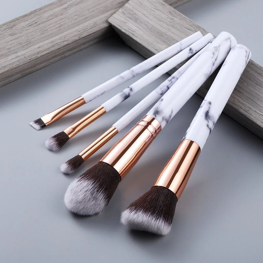 Flo Multifunctional Makeup Brush